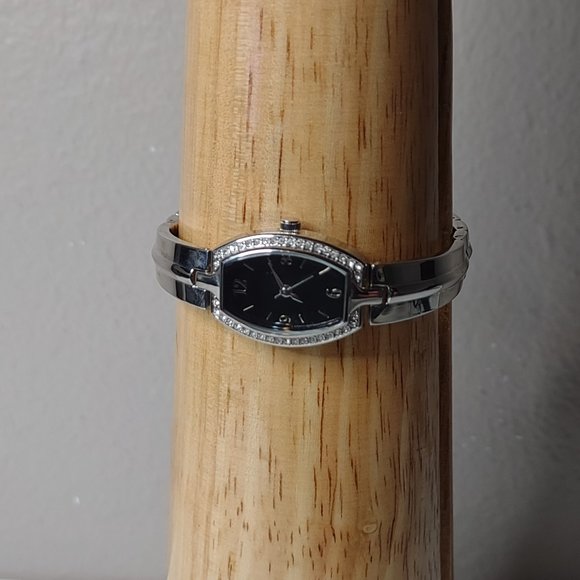 Pretty Silver Tone Metal With Black Dial And Clear Stones Analog Watch - Picture 1 of 15